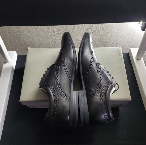 KENNETH COLE REACTION Mens Zeke Lace Up Oxford 8